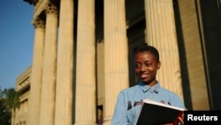 Un étudiant de deuxième année de génie civil à l'Université Wits, à Johannesburg, 22 avril 2014.