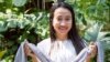 A Novelist Seeks to Send Young Women a Positive Message