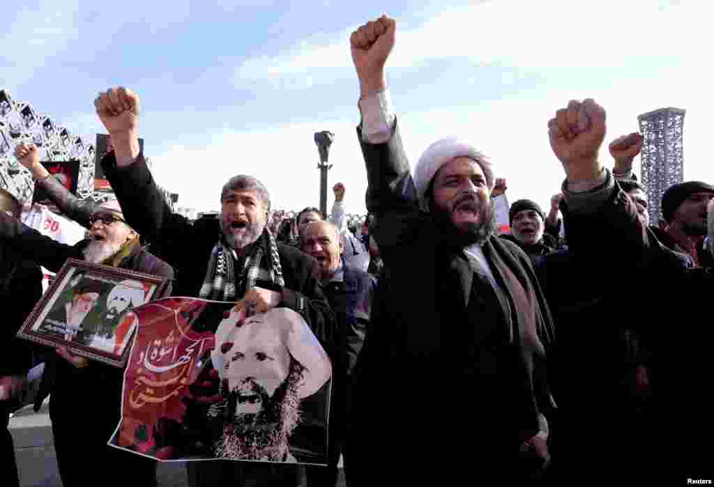 Iranian protesters chant slogans during a demonstration condemning the execution of Shi'ite cleric Sheikh Nimr al-Nimr in Saudi Arabia, at Imam Hussein Square, in Tehran, Jan. 4, 2016.