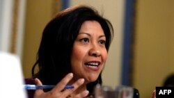 La congresista Norma Torres, demócrata de California, habla durante una audiencia del Comité de Reglas de la Cámara de Representantes sobre el juicio político contra el presidente Donald Trump, el 17 de diciembre de 2019.