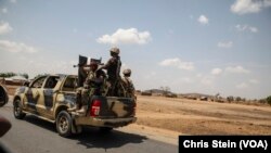 Des soldats nigérians dans le nord du pays en mars 2016.