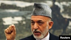 Presiden Afghanistan Hamid Karzai menangguhkan perjalanan ke Norwegia setelah merebaknya protes atas film di Mesir dan Libya (foto: dok).