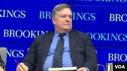 小布殊總統任內的總統特別助理兼國安會東亞事務資深主任韋德寧在一個研討會上(美國之音莉雅拍攝)