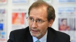 El Dr. Eduardo Gamarra comparte conclusiones sobre el panel Crisis en Venezuela