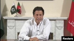 Imran Khan, président du Pakistan Tehreek-e-Insaf (PTI), prononce un discours à Islamabad, au Pakistan, le 26 juillet 2018 
