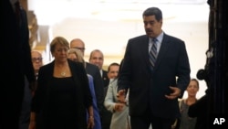 Michelle Bachelet visitó en junio pasado Venezuela, donde se reunió con representantes de las partes del conflicto político que vive el país.
