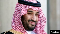 Le prince héritier saoudien Mohammed bin Salman à son arrivée à l'Elysée à Paris le 24 juin 2015.