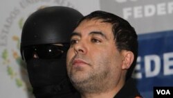 Felipe Cabrera Sarabia es un estrecho colaborador de uno de los criminales más buscados de México, Joaquín Guzmán Loera, alias "El Chapo".