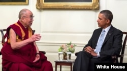Prezident Obama Oq uyda Dalay Lama bilan uchrashmoqda, arxiv surat, 21-fevral, 2014-yhil