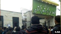 تجمع کارگران فولاد قزوین