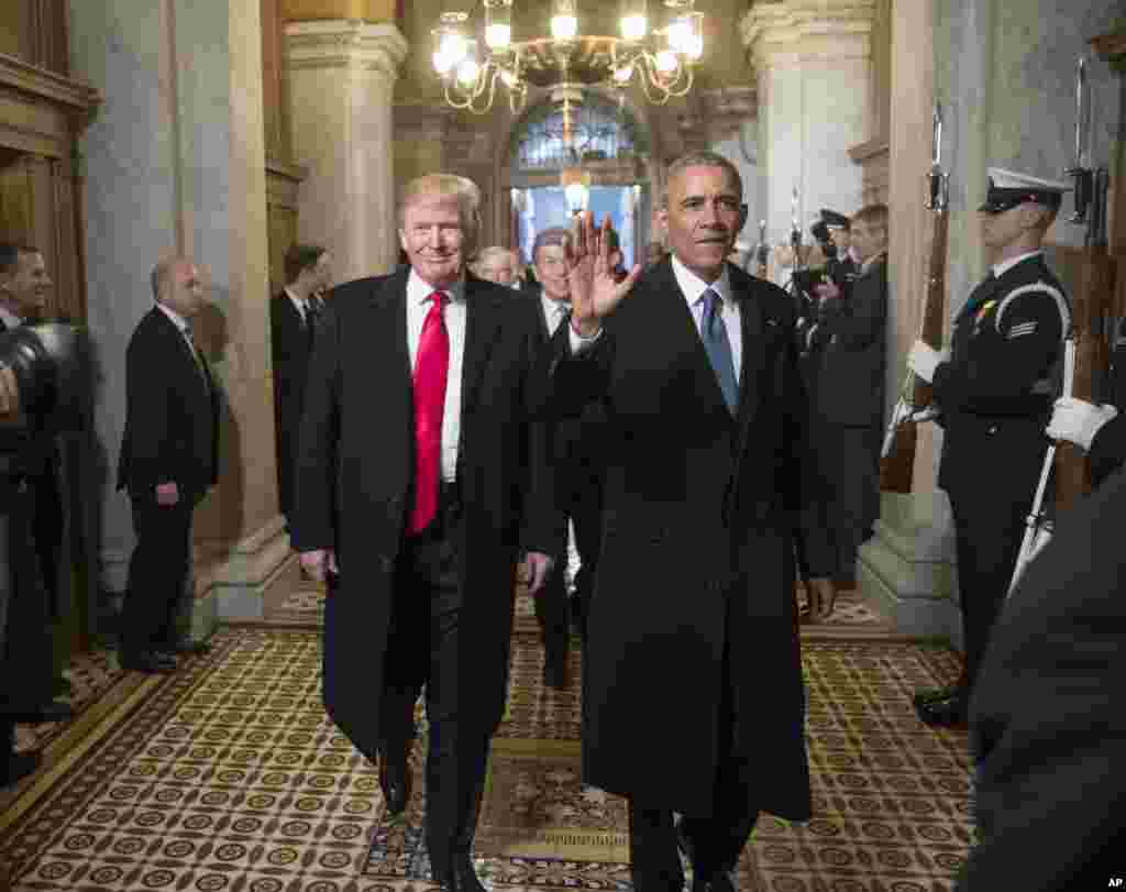 Le président Barack Obama et le président élu Donald Trump arrivent à l'investiture au Capitole, Washington DC, le 20 janvier 2017.
