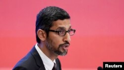谷歌公司首席执行官桑德尔·皮查伊在中国北京钓鱼台国宾馆举行的2018年中国发展论坛年会上致辞。（2018年3月26日） 