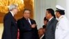 Indonesian President Susilo Bambang Yudhoyono, second left, talks with Australian Prime Minister Kevin Rudd, left, in Bogor, West Java, Indonesia, July 5, 2013. 