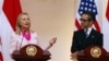 Clinton Imbau ASEAN, Tiongkok Sepakati Kode Perilaku Maritim