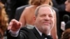 Weinstein prêt à se livrer à la justice sept mois après à New York 