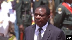 Le vice-président zimbabwéen déchu Emmerson Mnangagwa