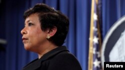 Loretta Lynch declinó comentar sobre el traslado carcelario del "Chapo" Guzmán.
