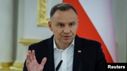 Президент Польши Анджей Дуда выступает на пресс-конференции в Киеве. 28 июня 2023 г.
