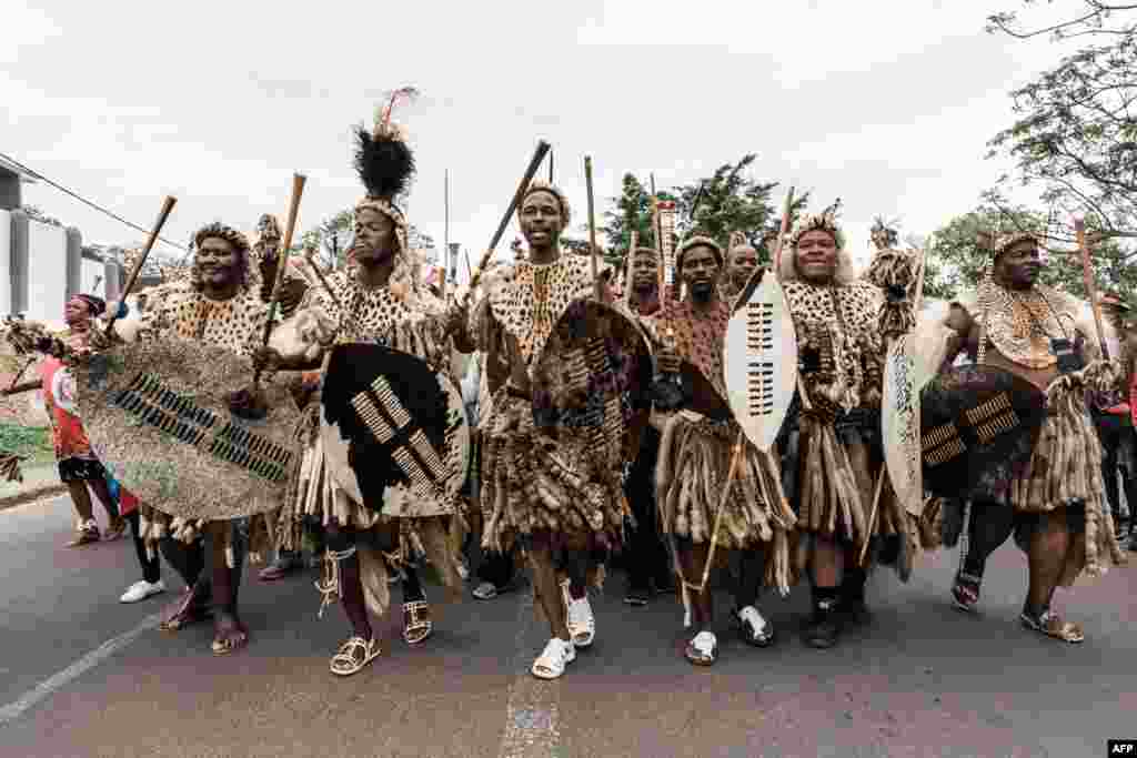 Thousands attired in Zulu traditional regalia gathered to commemorate King Shaka's Day Celebration near the grave of the great Zulu King Shaka at Kwadukuza, some 98 kilometres north of Durban, South Africa.