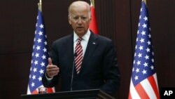 Biden elogió a El Salvador por su liderazgo en avanzar el Plan de la Alianza para la Prosperidad del Triángulo Norte de Centroamérica, a México le pidió tratar a los migrantes centroamericanos con dignidad y respeto. 