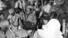 Soldados do MPLA comemoram independência de Angola,11 de Novembro de 1975