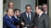François Hollande chez le pape trois semaines après l'assassinat d'un prêtre en France