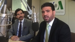 Estrategas políticos dialogan sobre una última encuesta