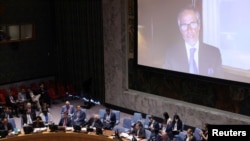 El director del Organismo Internacional de Energía Atómica, Rafael Mariano Grossi, se dirige al Consejo de Seguridad de Naciones Unidas en una videoconferencia sobre las amenazas a la paz y seguridad internacional, el jueves 11 de agosto de 2022, en las Naciones Unidas. 