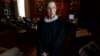 Jueza Ginsburg pide disculpas a Trump