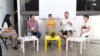 Učesnici "Debate o pritiscima na medije" u okviru festivala Nišvil, u Nišu, 14. avgusta 2021. S leva: Tamara Milojević (moderatorka), Igor Božić (N1), Jelena Radivojević (KRIK), Slobodan Georgijev (Njumaks Adria) i Gordana Bjeletić (Južne Vesti) (Foto: Fejsbuk skrinšot)