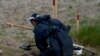 Los soldados rusos se van, atrás quedan las minas asesinas