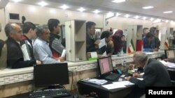 ایران تا چند ماه دیگر ۶۰۰ هزار مهاجر افغان را اخراج می‌کند