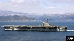 Американський авіаносець закінчив свою місію в Ормузькій протоці