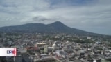 Analistas expresan preocupación por compras de bitcoin, pese a acuerdos de El Salvador con el FMI