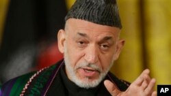 Presiden Hamid Karzai akan memberikan izin 9 pangkalan di bawah kontrol Amerika pasca 2014 (foto: dok). 