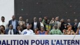 Des membres de Coalition pour l'alternance pacifique en Côte d'Ivoire (CAP-CI), réunis à Abidjan le 10 mars 2025.