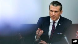 Глава Пентагона Пит Хегсет выступает на заседании Контактной группы по Украине. Брюссель, 12 февраля 2025 г.