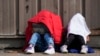 El gobierno de Trump revierte su decisión anterior y restablece ayuda jurídica para niños migrantes