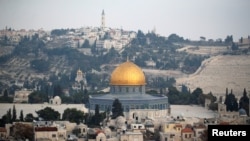"Dome of Rock" di kota tua Yerusalem. (Foto: dok). Yerusalem akan tetap menjadi ibu kota Israel dan bagian timur kota suci itu akan dipersiapkan sebagai ibu kota Palestina, di mana Amerika akan membuka kedutaan besarnya untuk Palestina.