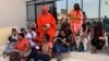 Le collectif des femmes du Sénégal devant le tribunal de Dakar, le 24 novembre 2021. 