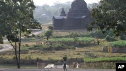 ancient pagoda in Mrauk-U, Rakhine 