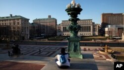 Kampus Columbia University di New York, 9 Maret 2020. 