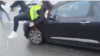 Incident na blokadi u Beogradu: Devojka autom udarila studentkinju, određeno joj policijsko zadržavanje