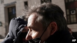 Michael Cohen, el exabogado personal de Donald Trump, al llegar a la oficina del Fiscal Federal en Nueva York, el 19 de marzo de 2021.