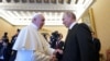 Papa Francisco quiere reunirse con Putin en Moscú