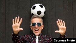 Simon Doonan, author of 'Soccer Style,' praises World Cup jersey designs for Nigeria and Colombia, among others. (Joe Gaffney photo)