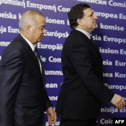 Islom Karimov Yevropa Ittifoqi rahbari Xose Manuel Barrozo bilan