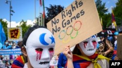 Pekindagi qishki olimpiya o'yinlariga qarshi o'tkazilgan norozilik namoyishi, Lozanna, Shveysariya, 2021-yil, 23-iyun.
