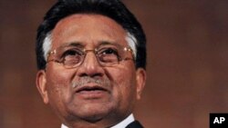 Former Pakistani president General Pervez Musharraf speaks at Kensington Town Hall in London on 29 Sep 2010, prior to officially launching his own political party