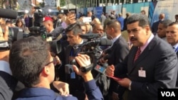 Nicolas Maduro a su llegada a Nueva York. [Foto: Ramón Taylor, VOA].